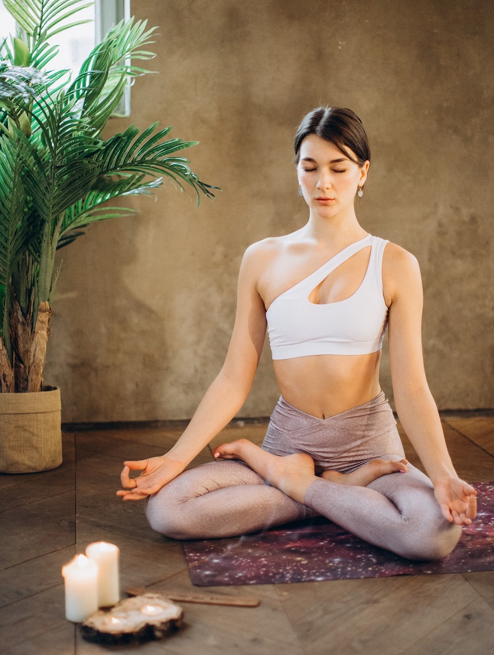 Cinci poziții yoga pentru reducerea stresului